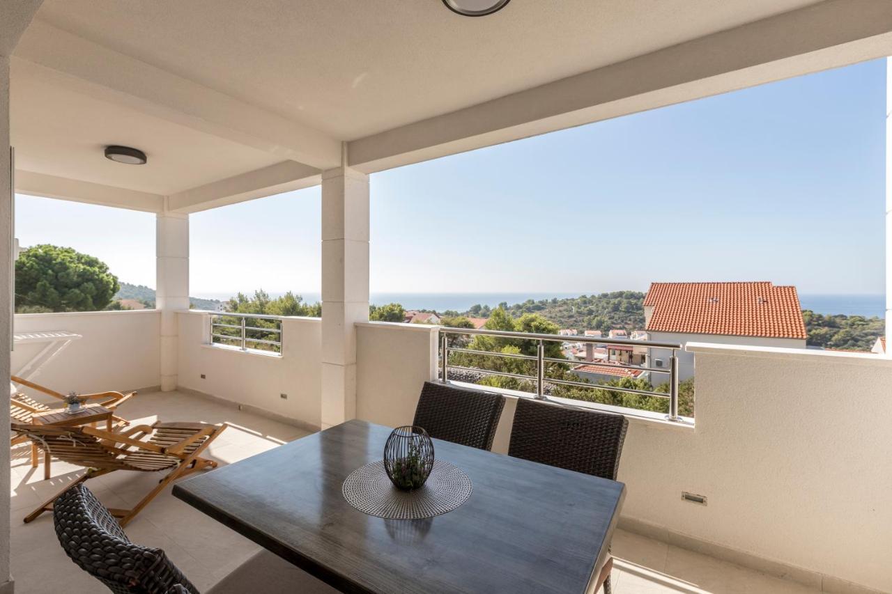 Hvar De Luxe Apartments ฮวาร์ ภายนอก รูปภาพ