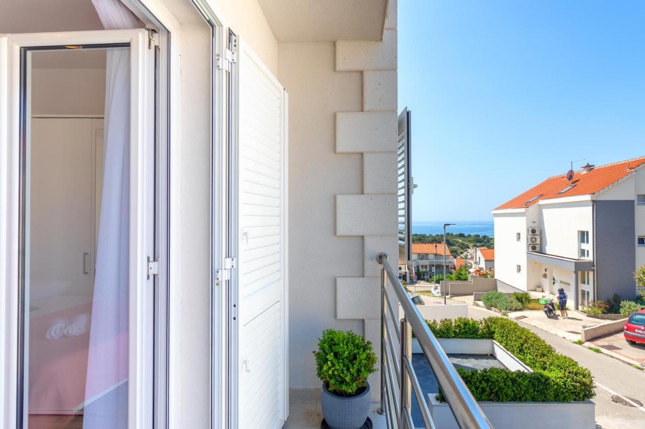 Hvar De Luxe Apartments ฮวาร์ ภายนอก รูปภาพ