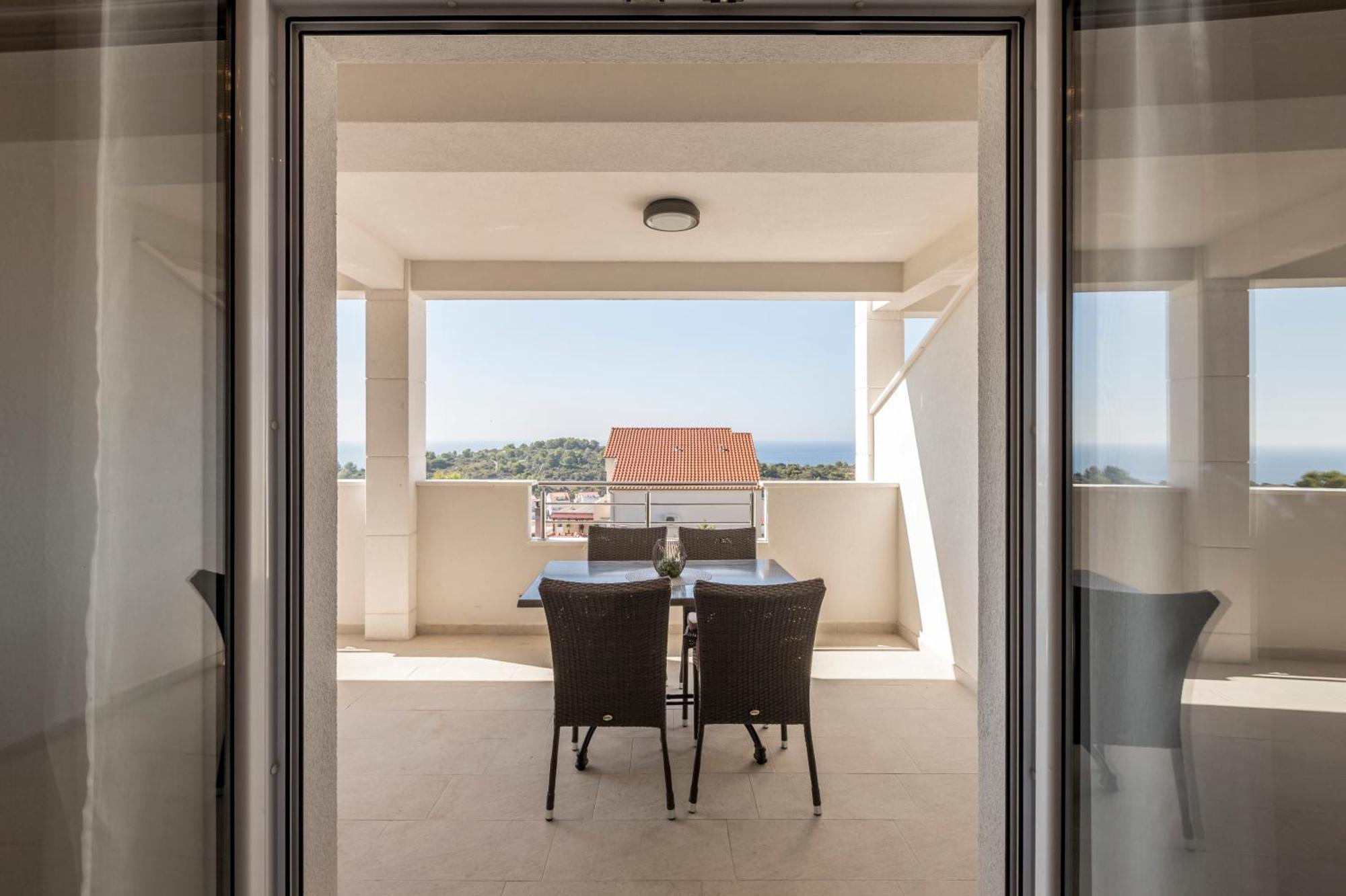 Hvar De Luxe Apartments ฮวาร์ ภายนอก รูปภาพ